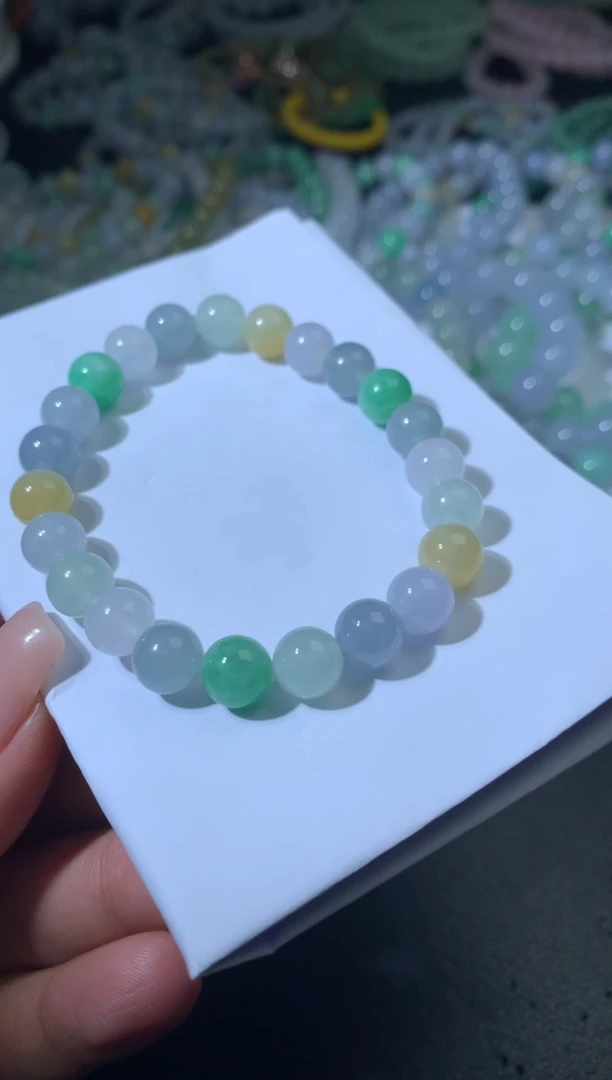 颈饰未镶嵌翡翠净货