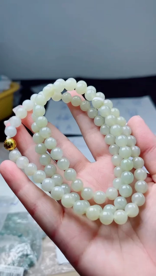 定制翡翠未镶嵌介翡翠