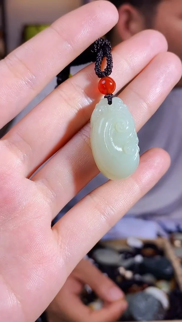 和田玉未镶嵌颈饰1多样性发货拍一单发一个