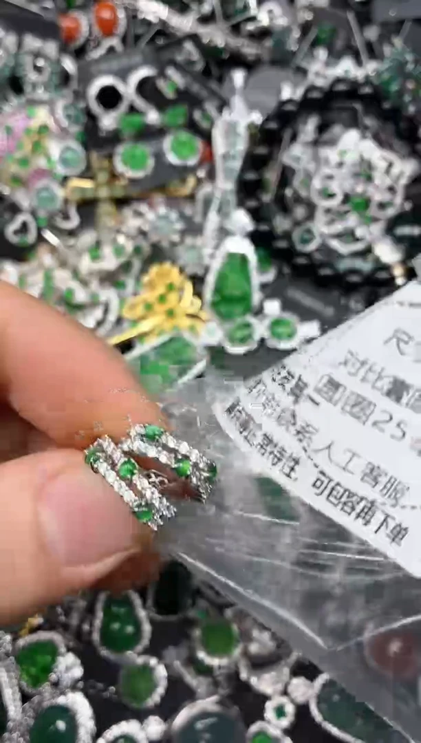 颈饰未镶嵌翡翠M837耳扣