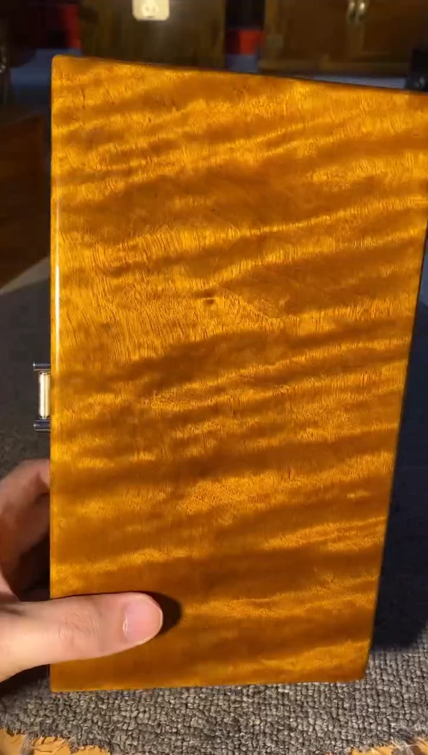 【闪购商品】金丝楠木艺金丝楠首饰盒F7