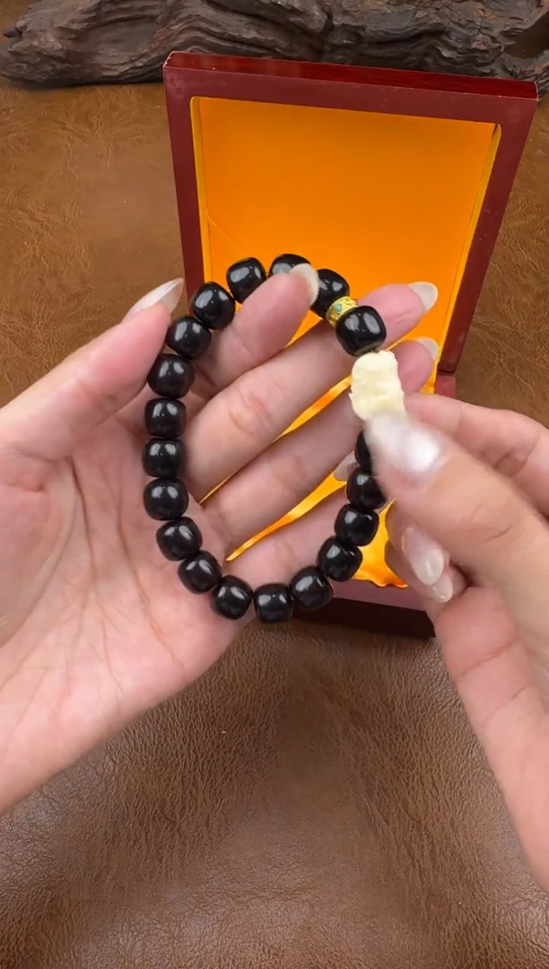 墨韵阁文玩檀木链接-@@ys979