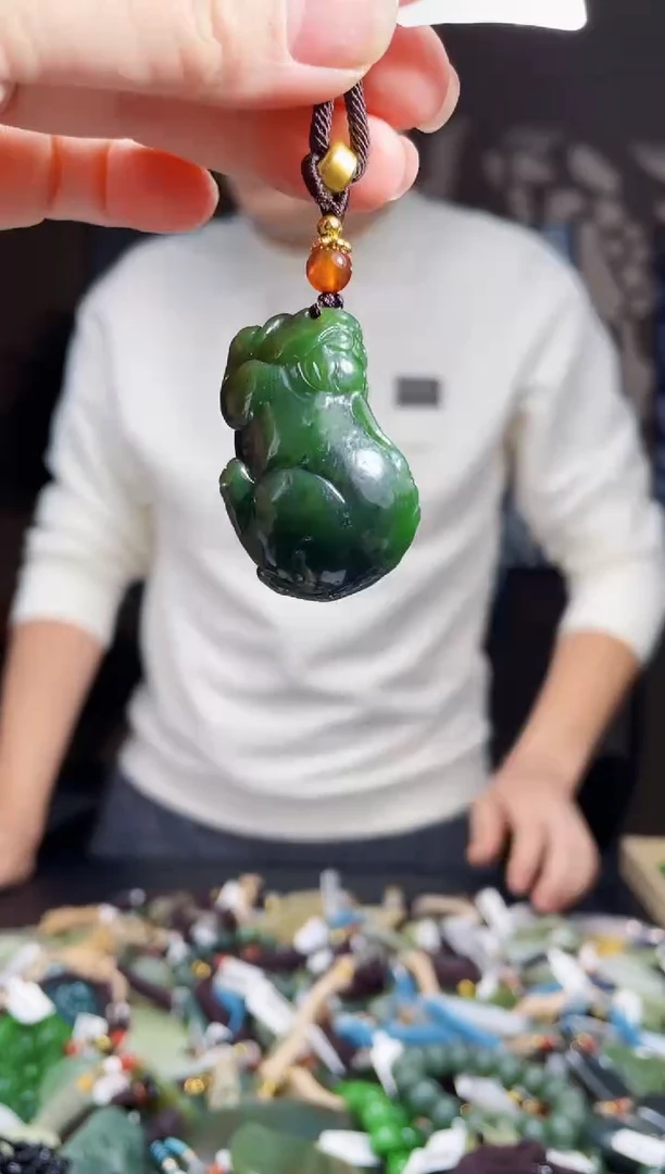 【闪购商品】和田玉颈饰未镶嵌拍一发一