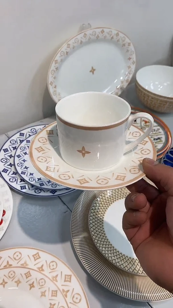 瓷片陶瓷餐具陶瓷餐具