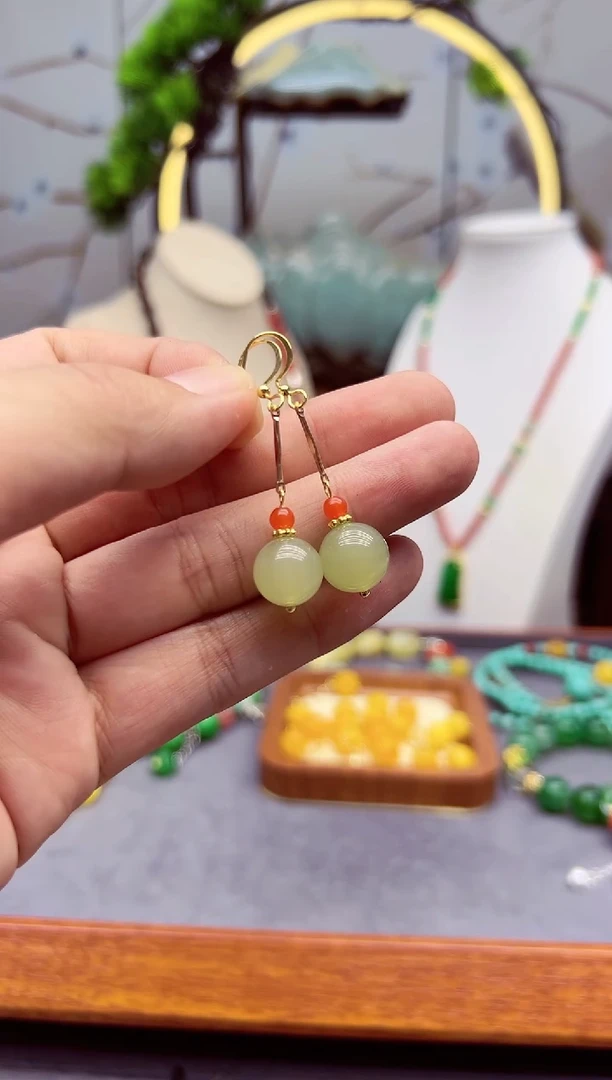 【闪购商品】和田玉耳饰14K金镶嵌e241`````