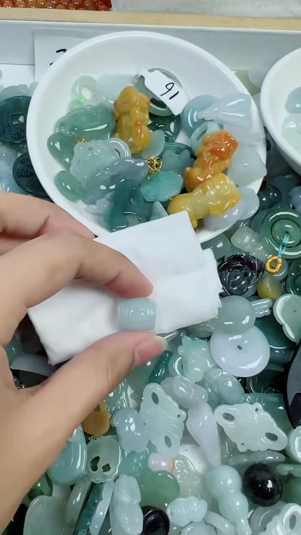 散珠翡翠201号链接，A货翡翠