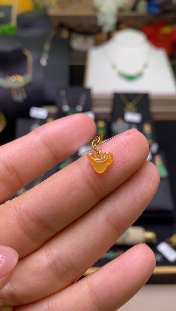 【闪购商品】翡翠颈饰18K金镶嵌净货18003