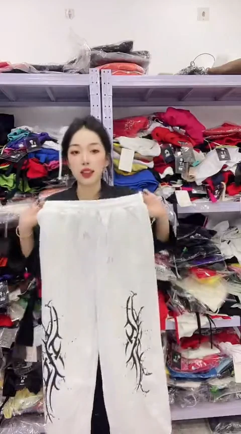 闪光购精品女装90