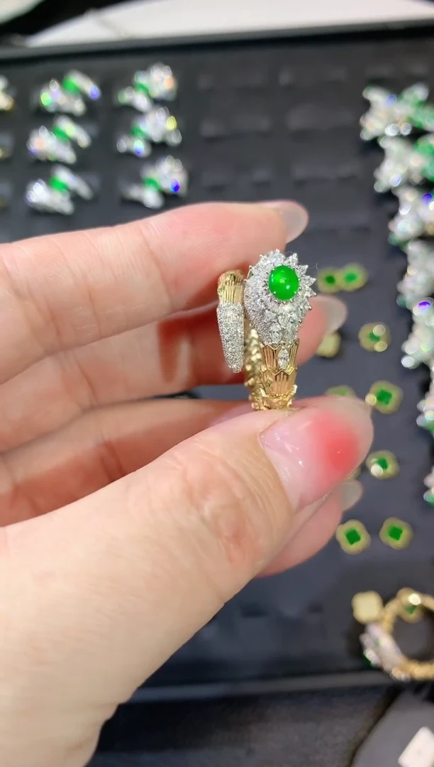 【闪购商品】翡翠戒指18K金镶嵌F78 翡翠