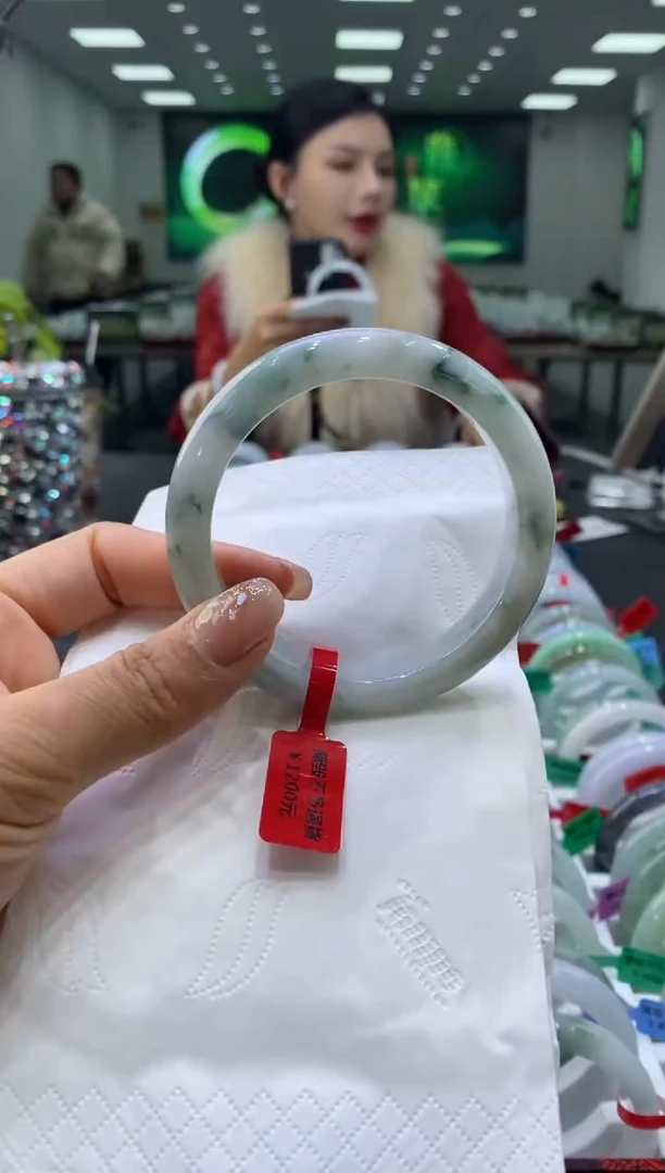 未镶嵌手镯翡翠00005249