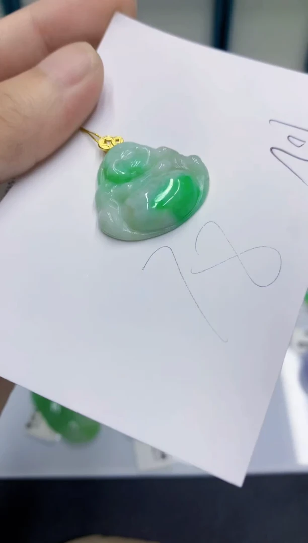 颈饰未镶嵌翡翠翡翠