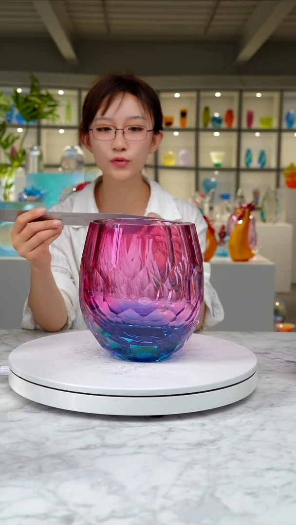 琉璃金红色设计款花器