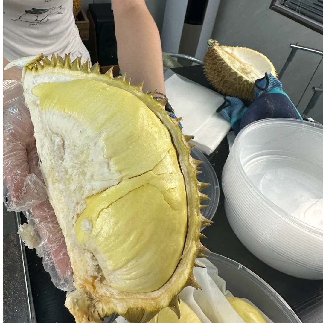3.泰国金枕2斤包干包纯榴莲果肉，核小肉多新鲜现开榴莲，南宁同城包8公里金枕泰国