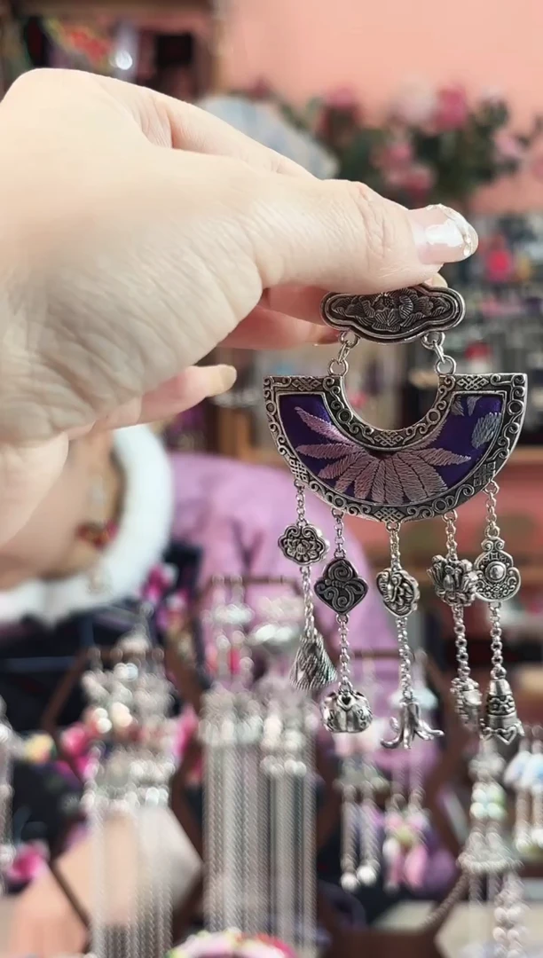 艺枝独绣手工饰品322