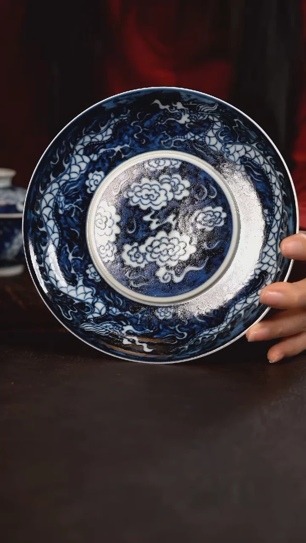 【闪购商品】杯君心福利赏君蓝地穿云龙纹大壶承