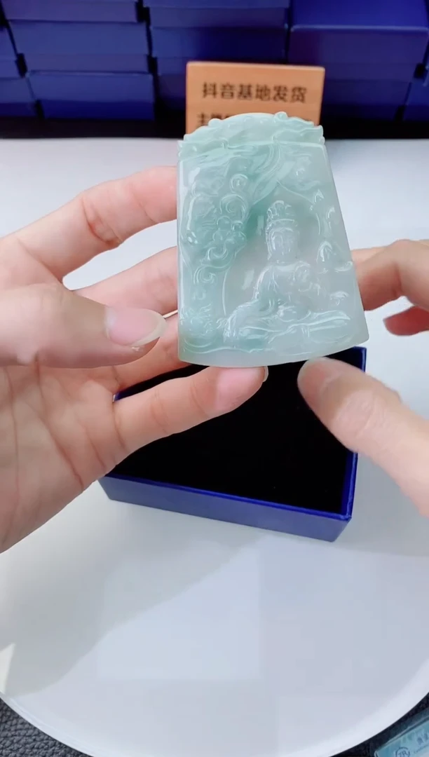 翡翠未镶嵌颈饰1111111