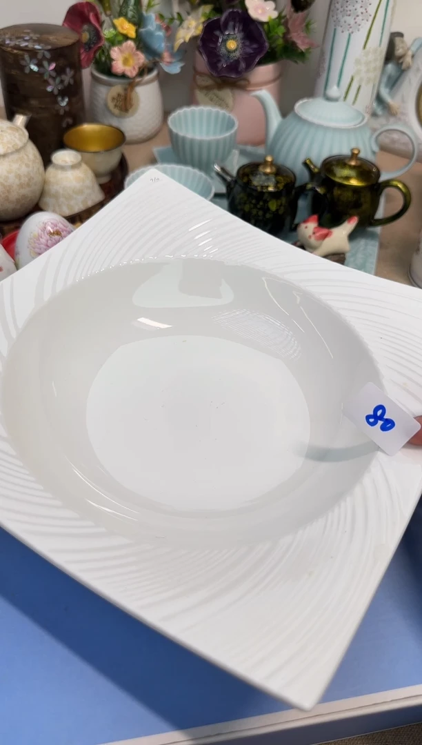 瓷片泡泡家的瓷器真好看