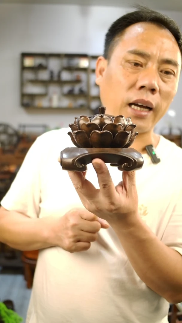 香榧木香炉+12天圆地方