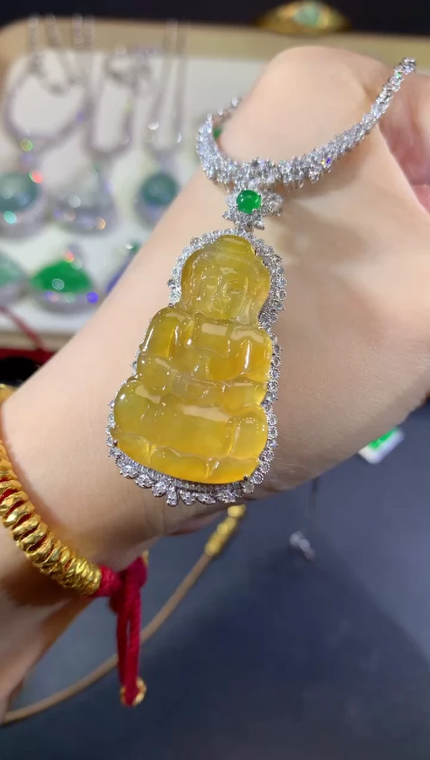 吊坠(不含链)18K金镶嵌翡翠70-观音（不含链扣