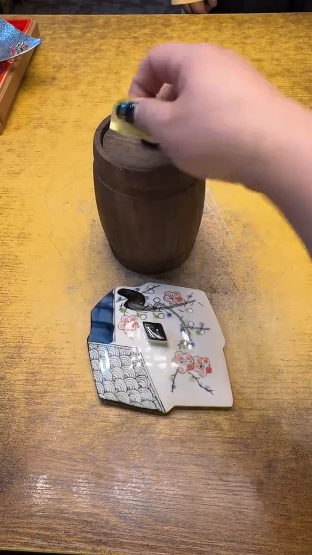 麦*瓷器瓷器瑕疵破破187