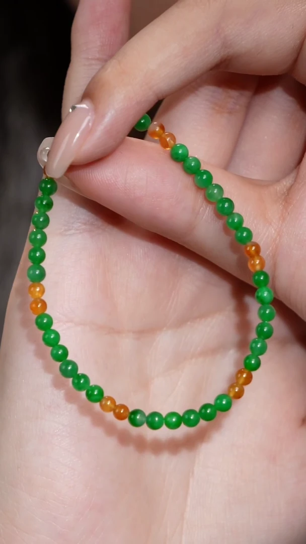 颈饰未镶嵌翡翠14阳绿手串