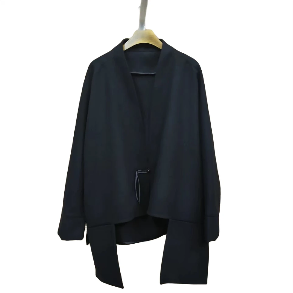 【大海轻奢】D22209新款黑色双口袋不规则短上衣