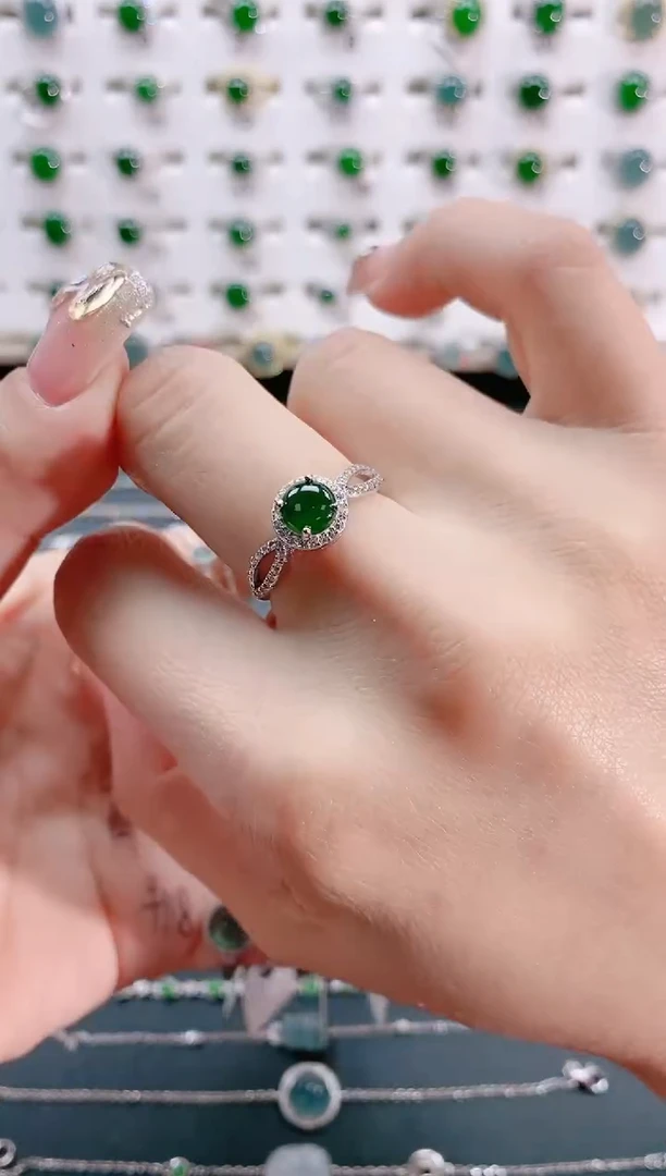 【闪购商品】翡翠戒指银S925镶嵌天然翡翠