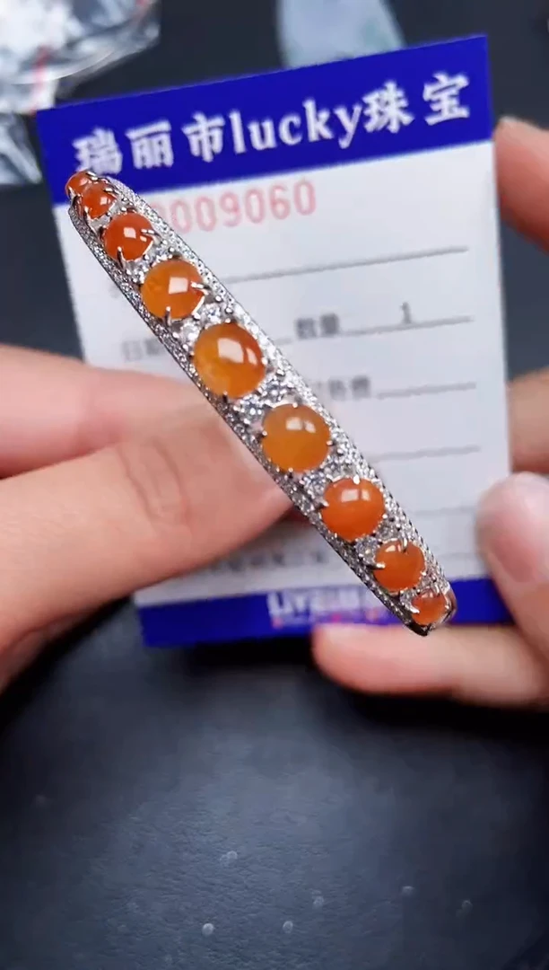 【闪购商品】翡翠颈饰银S925镶嵌9060