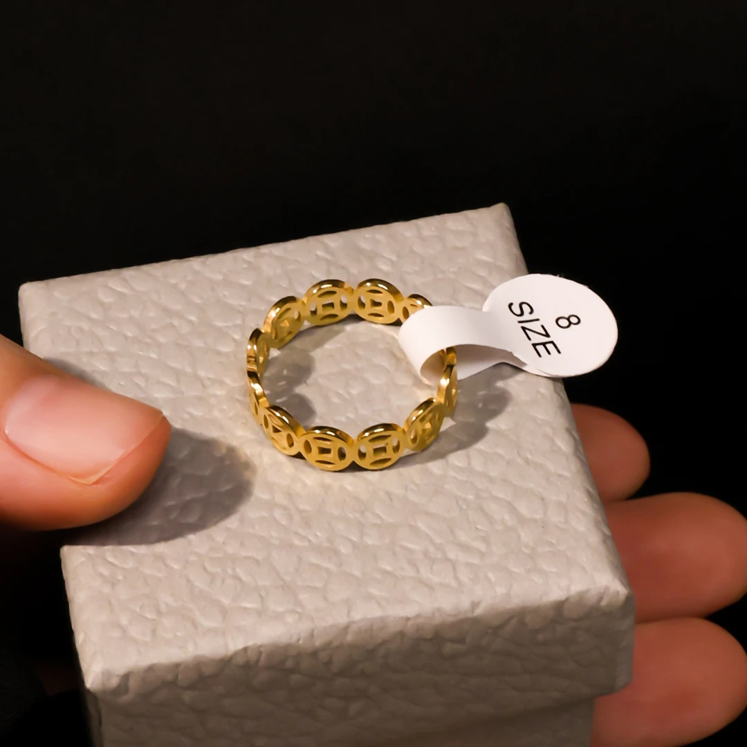 钛钢戒指 复古铜钱钱多多戒指高级感轻奢女男士素圈金色小众情侣