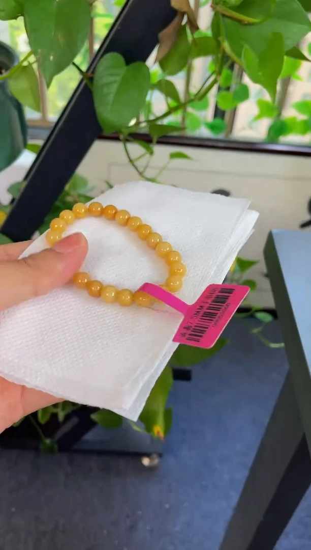 翡翠手镯未镶嵌手串