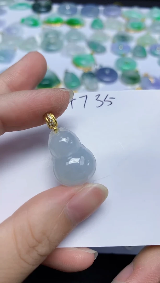 翡翠未镶嵌颈饰天然缅甸翡翠A货