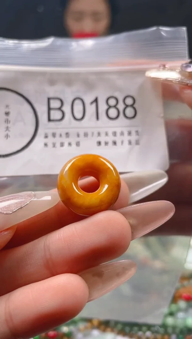 【闪购商品】翡翠颈饰未镶嵌/B/翡翠A货一图一物