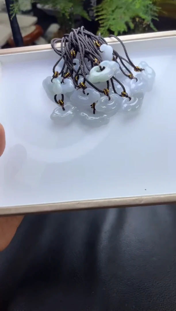 未镶嵌挂件翡翠多样性发一件R703109