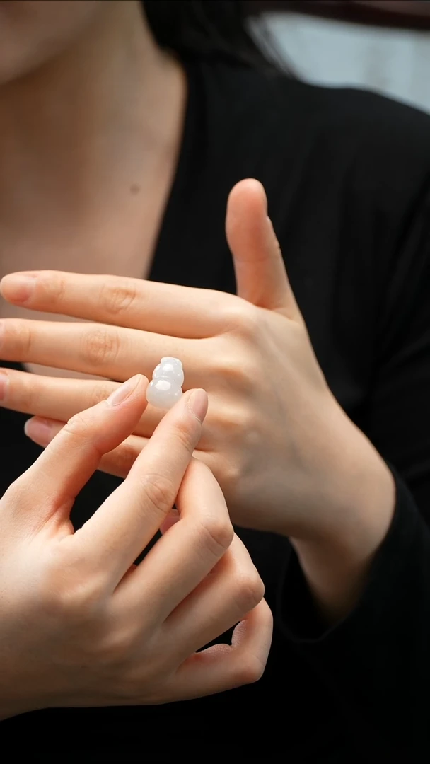 颈饰未镶嵌翡翠葫芦