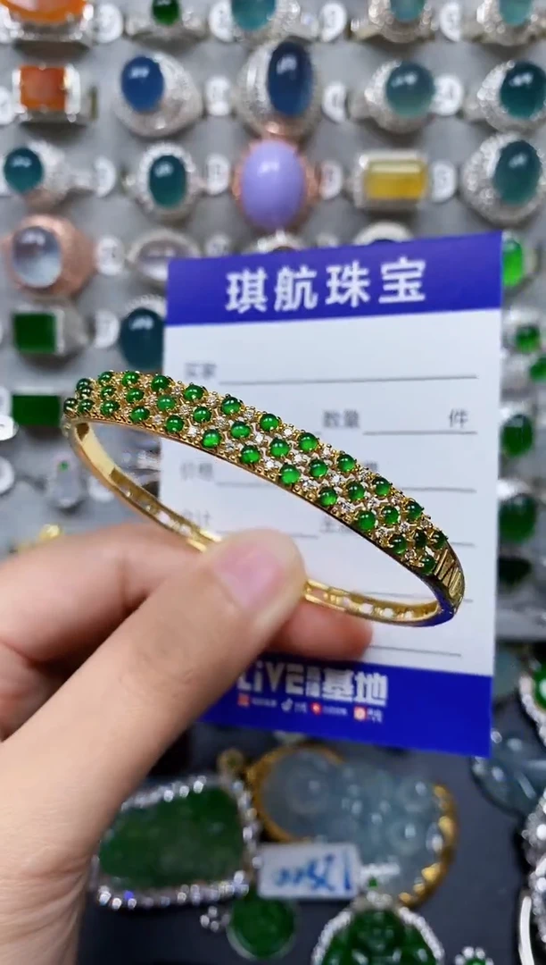 【闪购商品】翡翠手镯银S925镶嵌0590