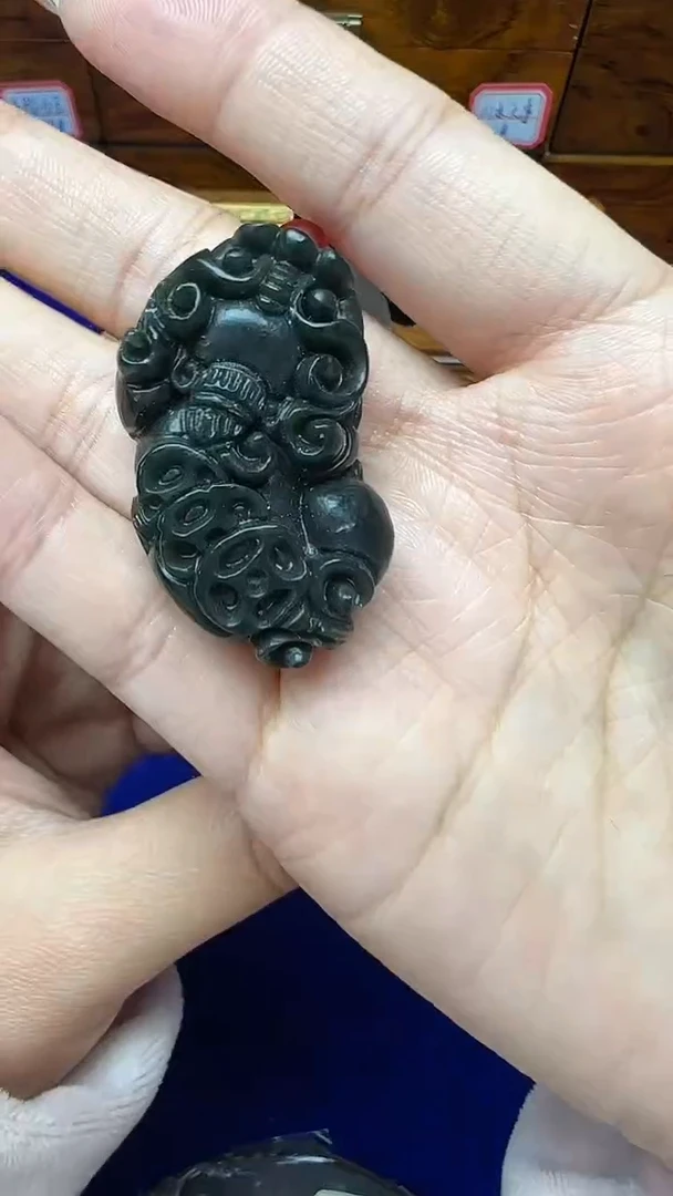 未镶嵌和田玉挂件王*宏1