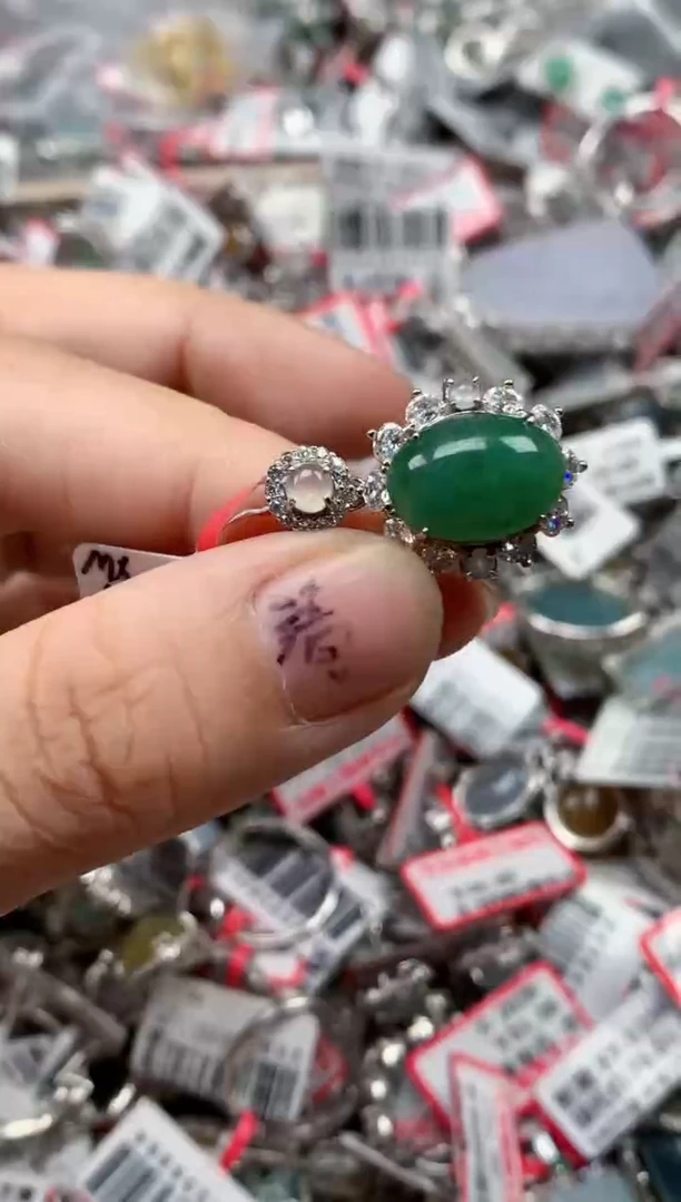 银S925镶嵌戒指翡翠天然A货缅甸翡翠