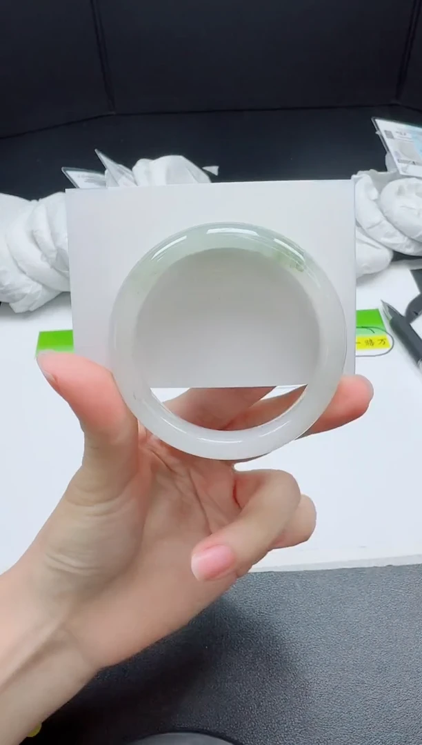 石英质玉手镯未镶嵌022-5253