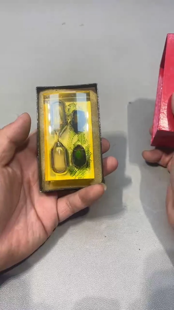 手工艺品琉璃小**1770286840060625