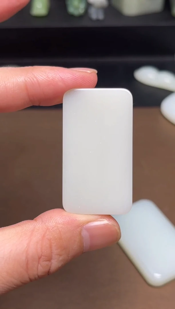 和田玉未镶嵌颈饰24 通