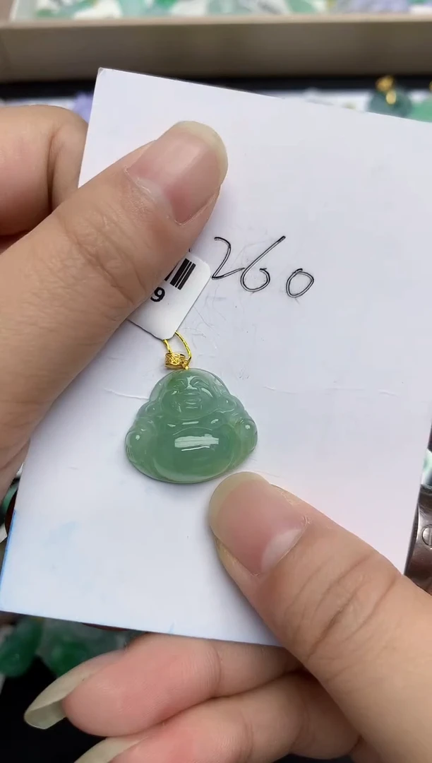 翡翠18K金镶嵌颈饰11111111