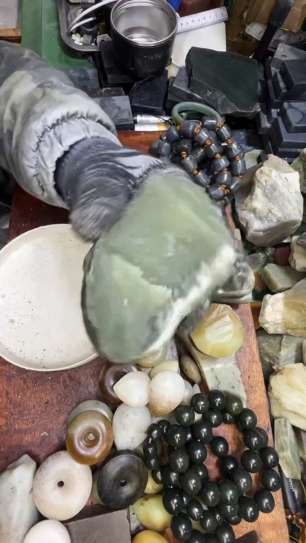 未镶嵌和田玉珠宝半成品1