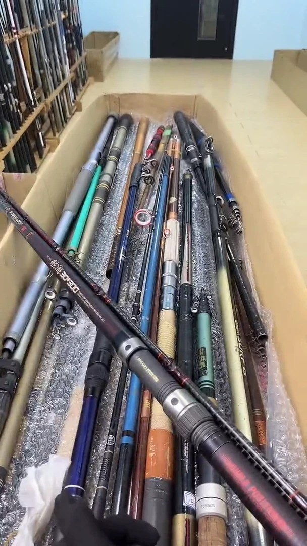 用****2孤品微瑕疵，以直播间讲解为准，+10元，发顺丰，慎拍。