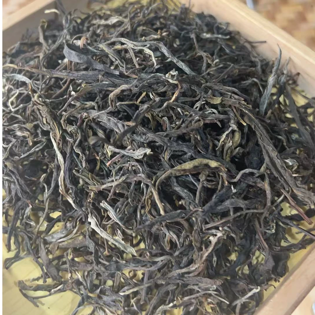 咏晴好茶   老同志2018年 一代宗师200克熟茶饼 昆明仓