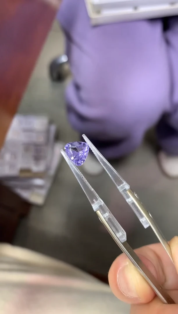 【闪购商品】尖晶石裸石未镶嵌2.05ct 12
