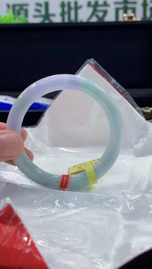 未镶嵌手镯翡翠翡翠手镯