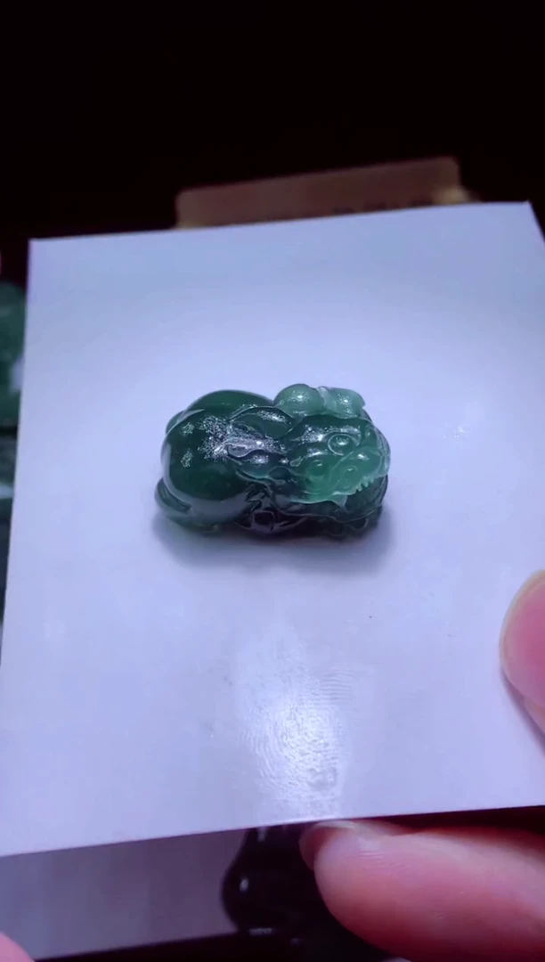 未镶嵌定制翡翠福*天然缅甸翡翠A货毛货吊坠