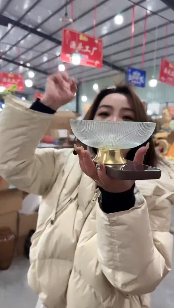 【闪购商品】玻璃于清花器D-早44