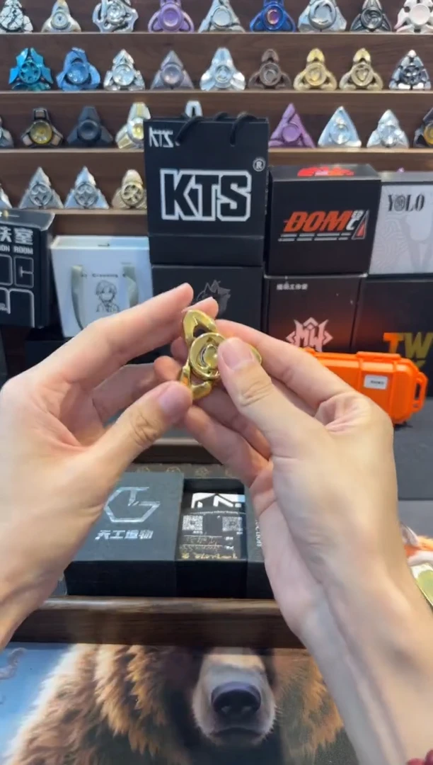 天工造物 钢镀金阿波菲斯