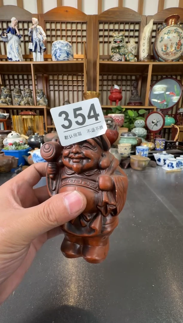 摆件  注意：回流商品，默认有瑕，不退不换。